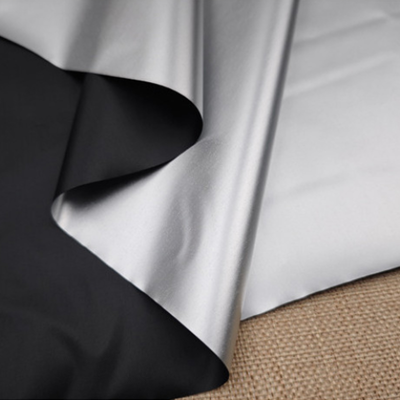 قماش عازل للضوء باللون الأسود  - مراجعة Blackout Curtains وسعره