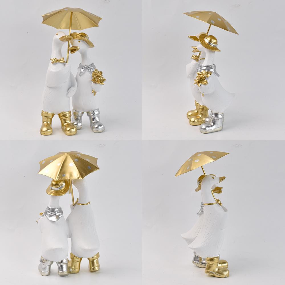 تمثال بطة واقعي من الراتنج، زي - مراجعة Home Decor Duck وسعره